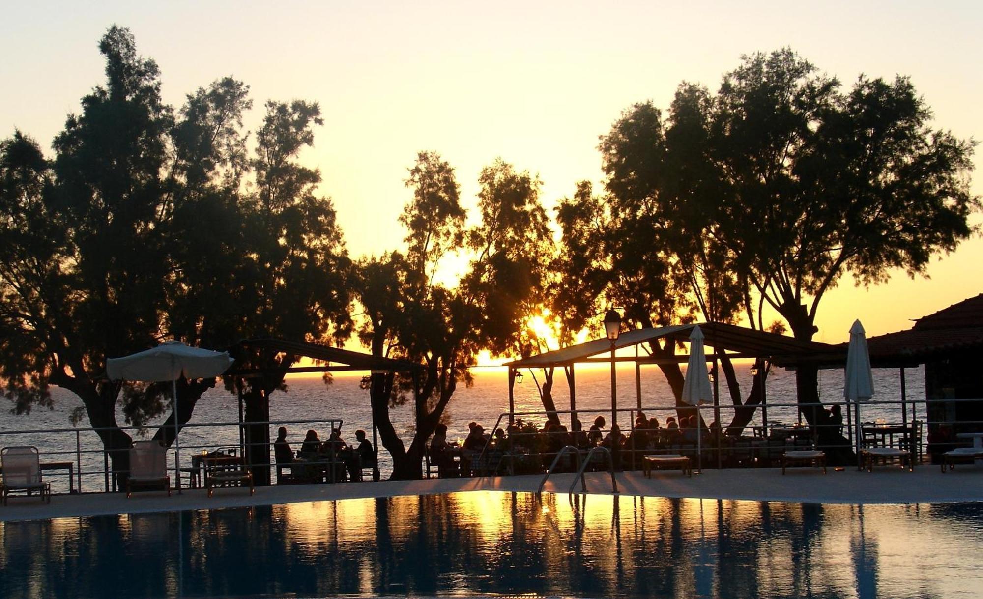 Aphrodite Hotel Mithimna Eksteriør bilde